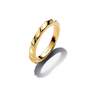 Anello Fascia Sottile Dune
Placcatura in Oro 14k
(Misura 52)