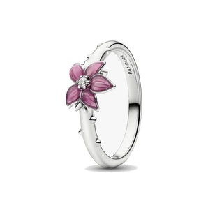 Principesse Disney, Mulan, Anello Fiore di Ciliegio
Esclusiva lega metallica rifinita in Platino (Misura 54)