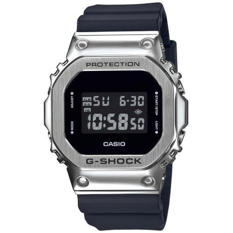 Orologio Casio G-Shock
GM-5600-1ER